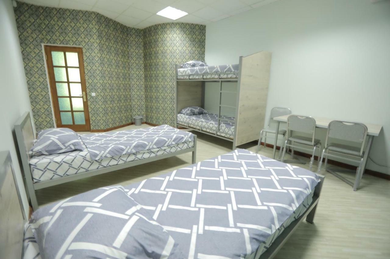 The Top Hostel Ташкент Екстер'єр фото