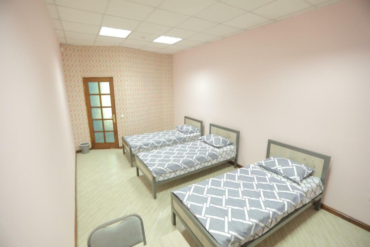 The Top Hostel Ташкент Екстер'єр фото