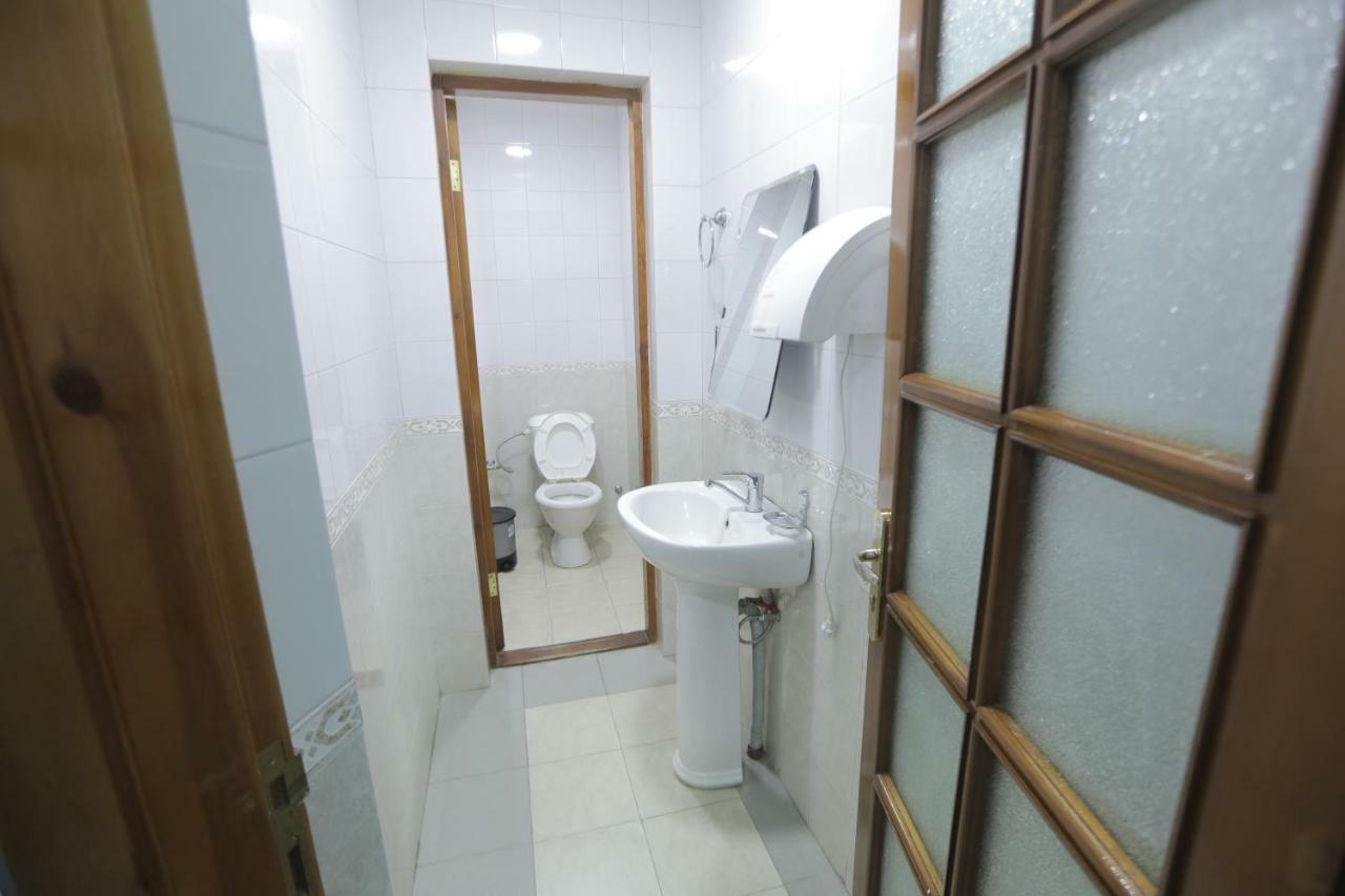 The Top Hostel Ташкент Екстер'єр фото
